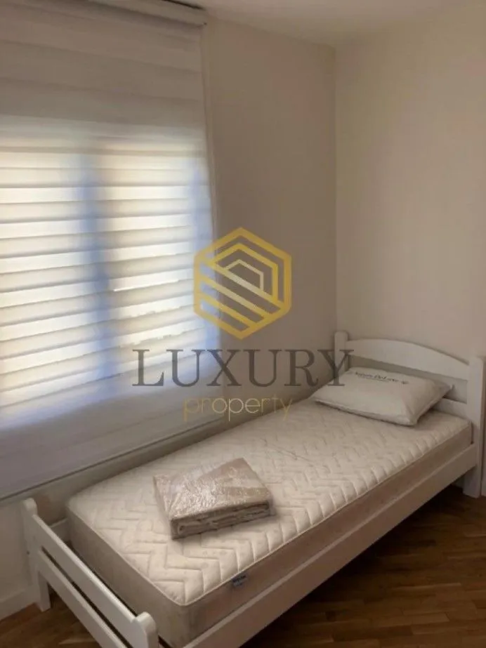 Izdavanje, dvosoban stan, 72m², Momišići, Podgorica