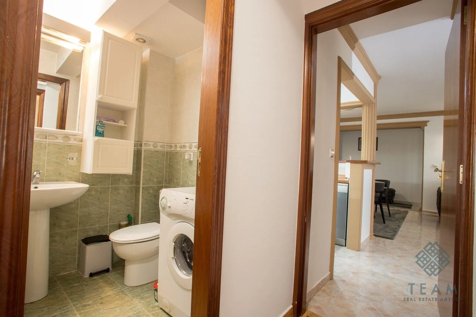 Prodaja, dvosoban stan, 72m², Centar, Budva