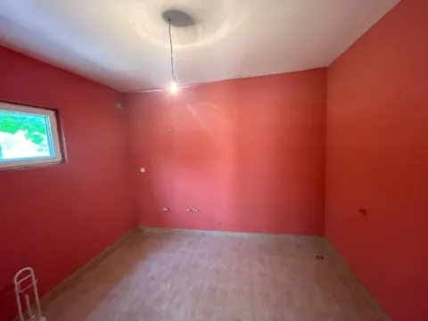 Izdavanje, kuća, 100m², Babino, Berane - image 3