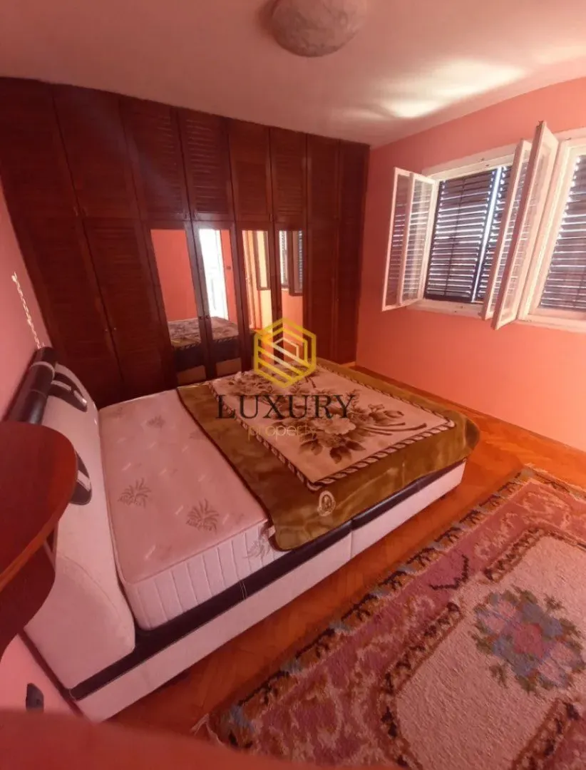 Rent, three bedroom apartment, 850m², Nova Dalmatinska, Podgorica