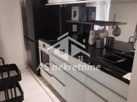 Izdavanje, trosoban stan, 80m², Sarajevska, Beograd - image 6