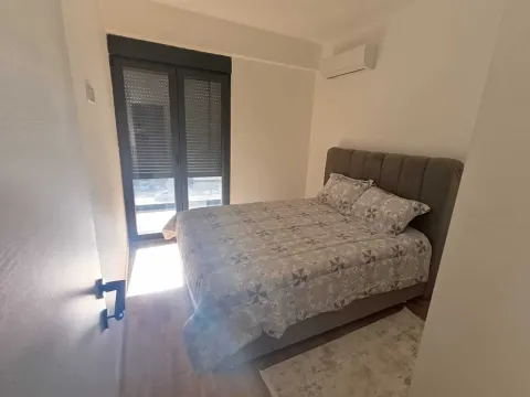 Rent, two bedroom apartment, 64m², Stari Aerodrom, Podgorica - image 7