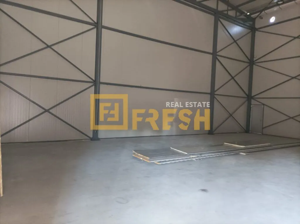 Rent, office space, 200m², Danilovgrad, Crna Gora