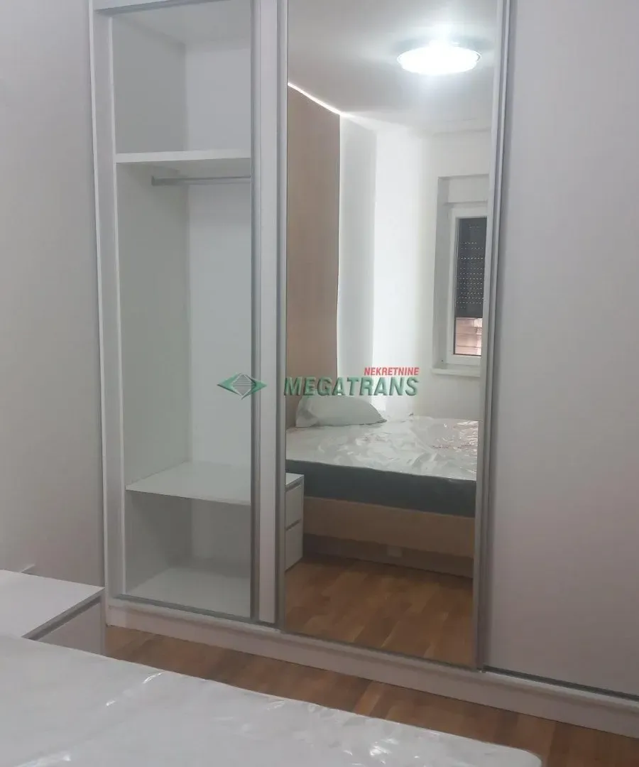 Izdavanje, dvosoban stan, 54m², Palilulska Pijaca, Palilula Sve Podlokacije