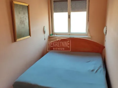 Prodaja, četvorosoban stan, 79m², Radijalac, Subotica - image 2