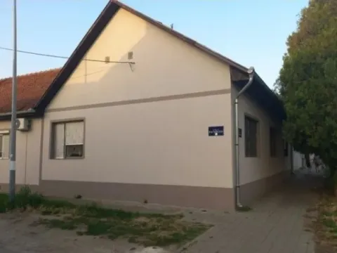 Prodaja, kuća, 153m², Futog, Novi Sad Sve Podlokacije - image 2