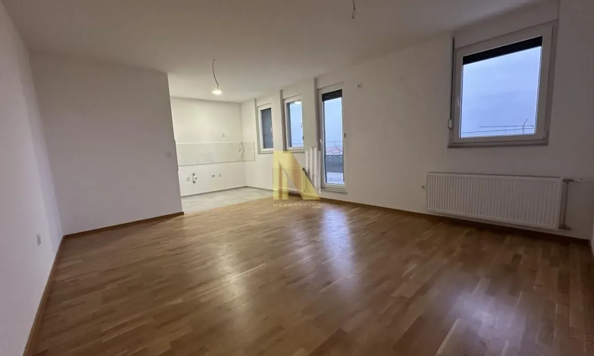 Prodaja, trosoban stan, 132m², Telep, Novi Sad Sve Podlokacije