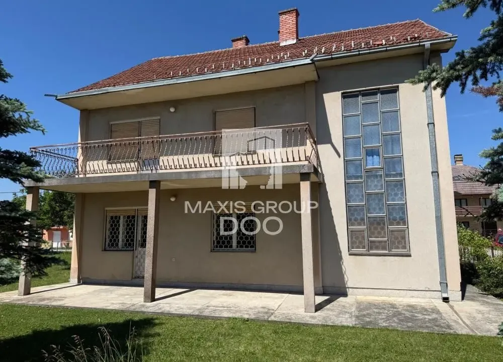Sale, house, 297m², Kragujevac, Srbija