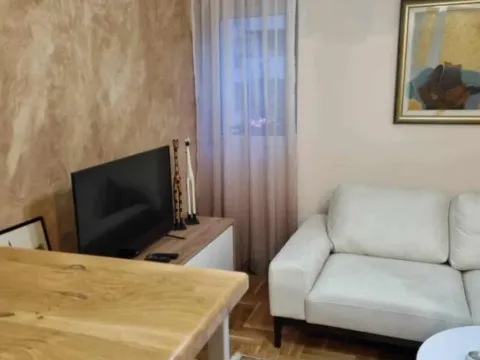 Izdavanje, jednosoban stan, 43m², Rozino, Budva - image 7