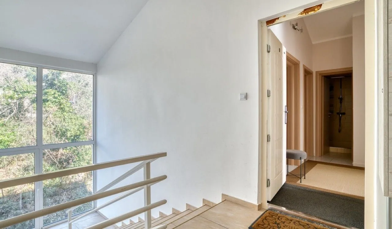 Sale, two bedroom apartment, 75m², Seoce, Budva