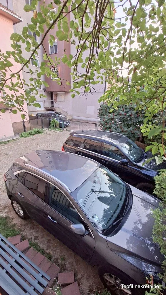 Sale, three bedroom apartment, 71m², Brace Jerković, Voždovac Sve Podlokacije