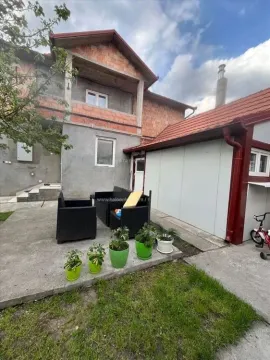 Prodaja, kuća, 142m², Batajnica, Beograd - image 4