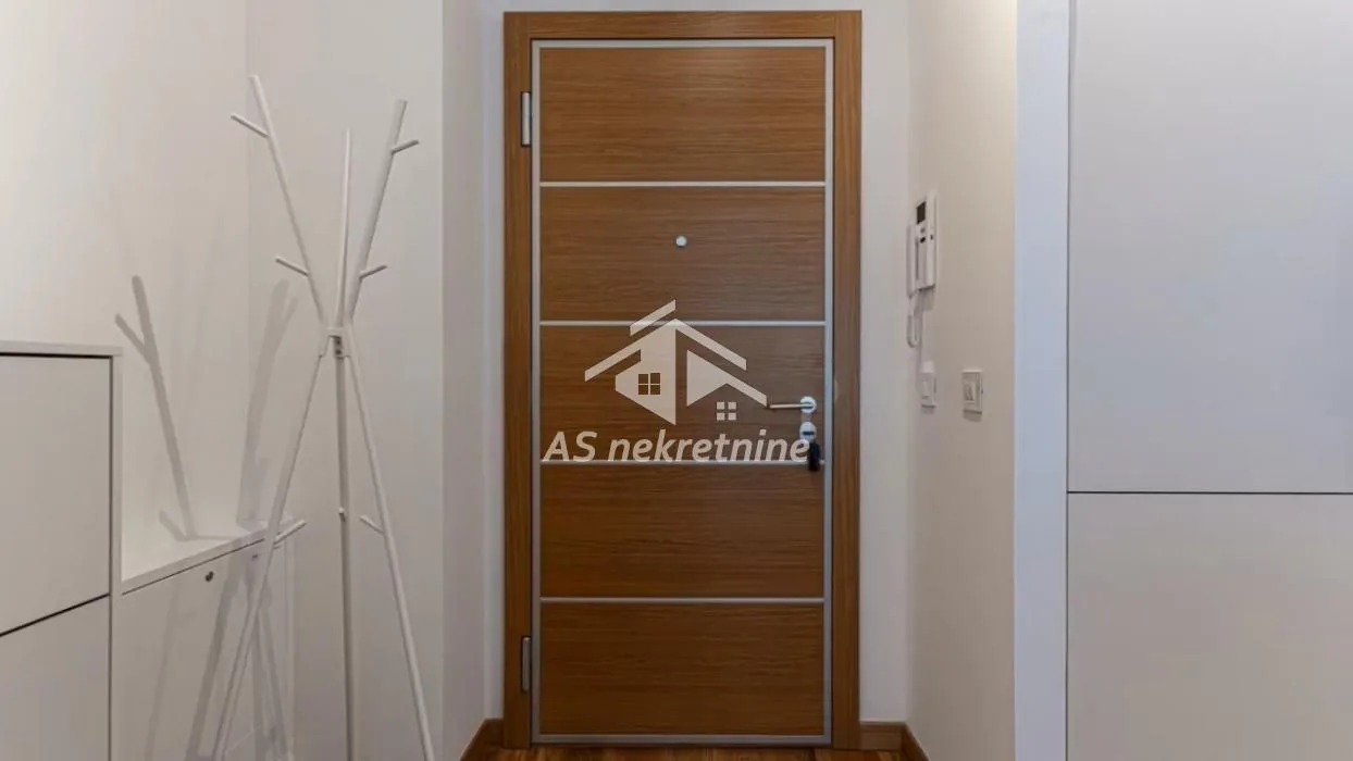 Izdavanje, dvosoban stan, 49m², Fon (Fon - Bilećka), Voždovac Sve Podlokacije