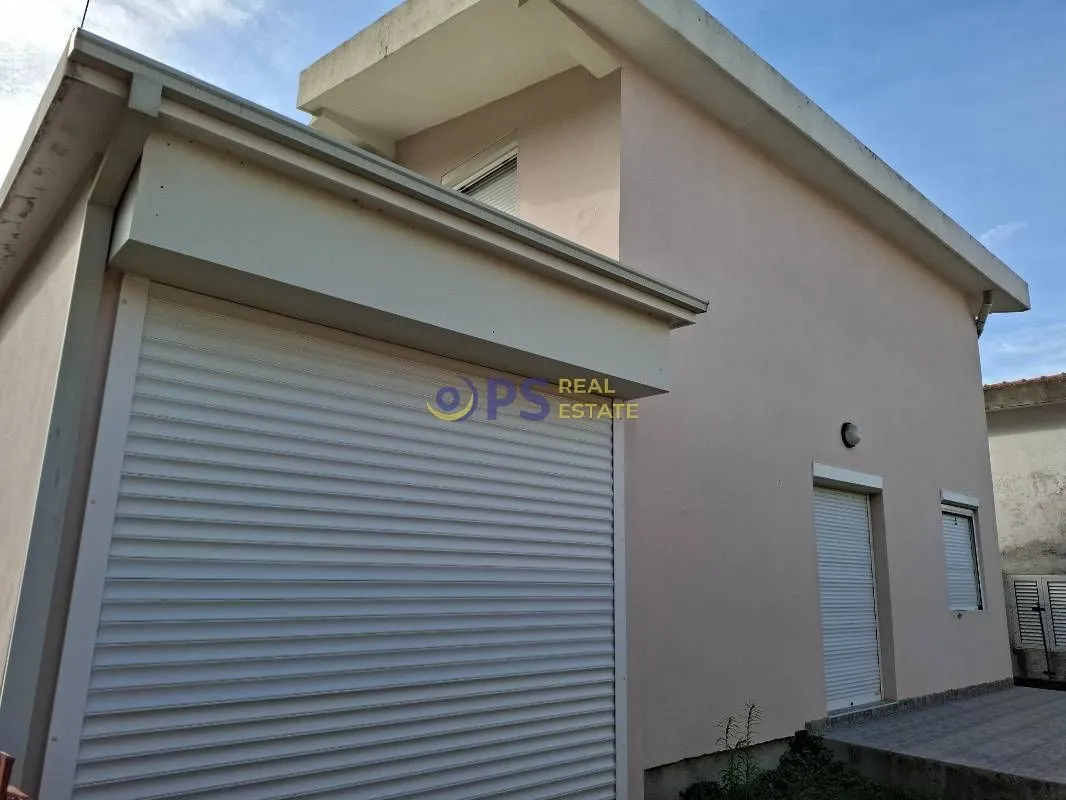 Sale, house, 120m², Bar, Crna Gora
