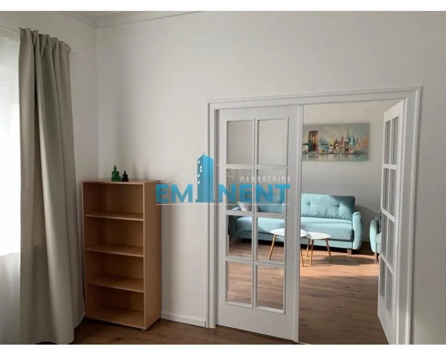 Izdavanje, dvosoban stan, 56m², Cvetni Trg, Vračar Sve Podlokacije