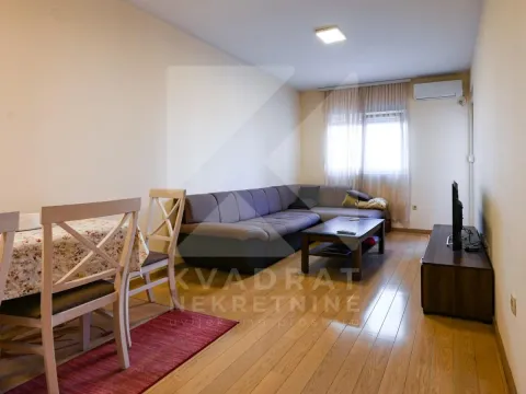 Rent, one bedroom apartment, 46m², City Kvart, Podgorica - image 1