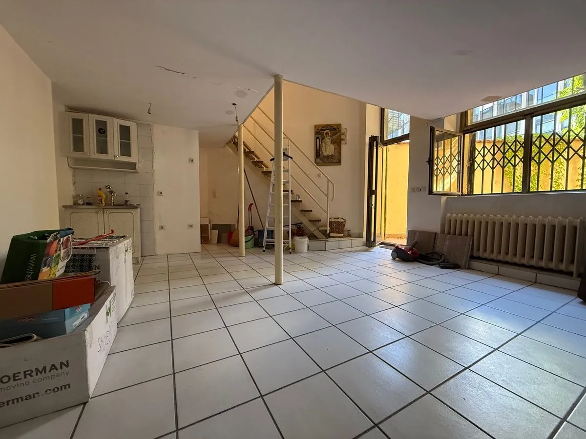 Prodaja, jednosoban stan, 45m², Andrićev Venac, Beograd