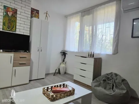 Prodaja, jednosoban stan, 33m², Karaburma, Palilula Sve Podlokacije - image 3