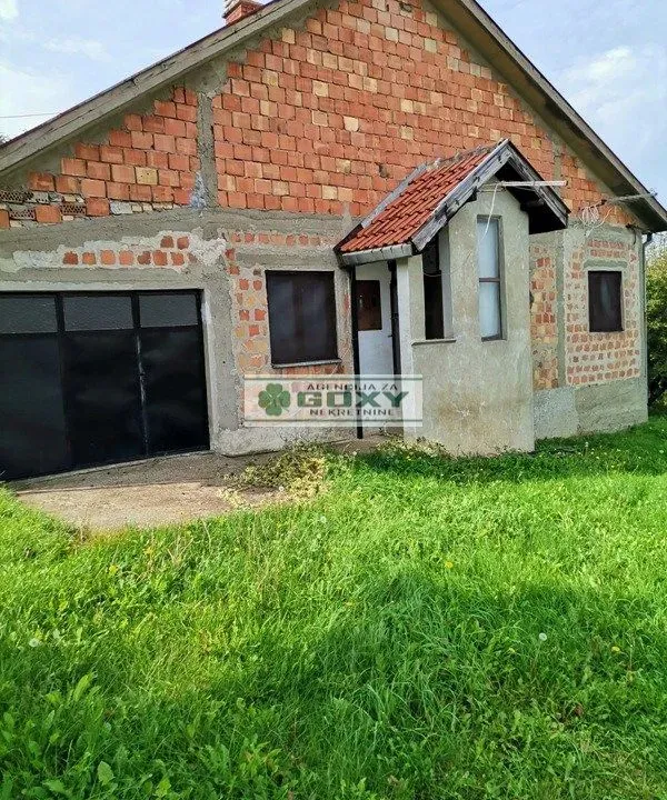 Prodaja, kuća, 105m², Voždovac Sve Podlokacije, Beograd