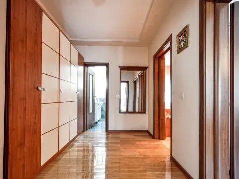 Prodaja, kuća, 220m², Donja Lastva, Tivat - image 11