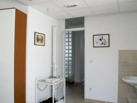 Izdavanje, poslovni prostor, 80m², Mali Mokri Lug, Zvezdara Sve Podlokacije - image 9