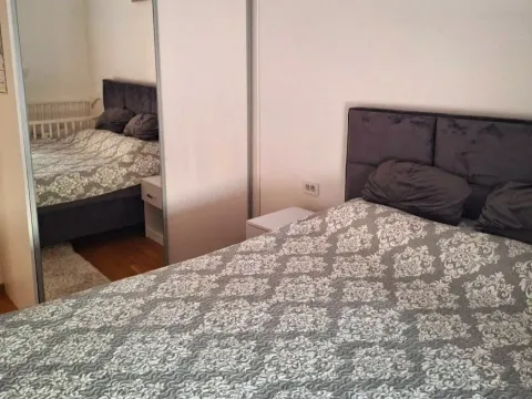 Prodaja, stan, 46m², Stari Aerodrom, Podgorica - image 7