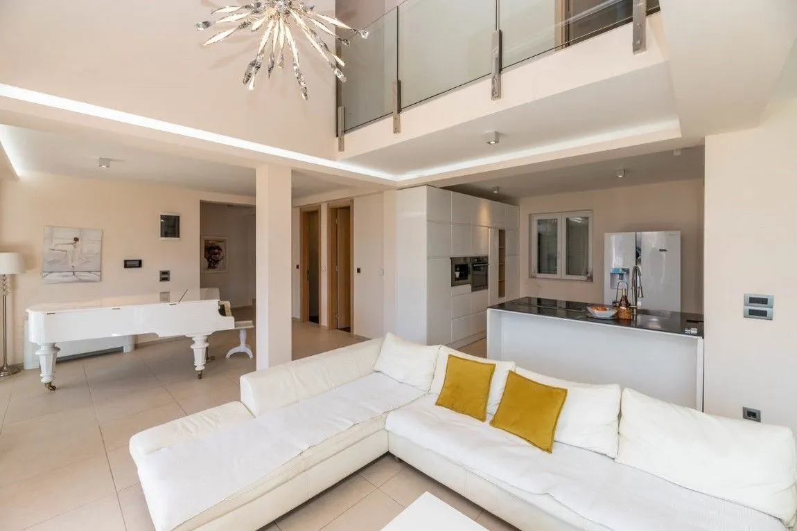 Prodaja, kuća, 300m², Sveti Stasije, Kotor
