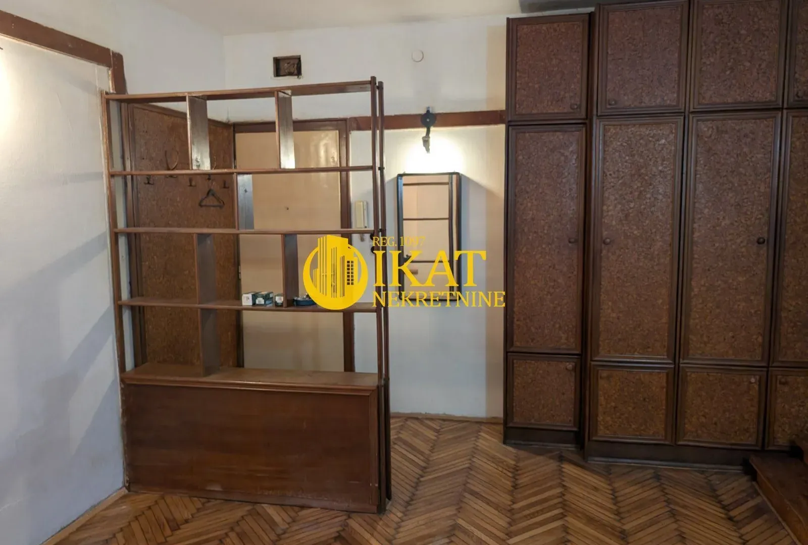 Prodaja, dvosoban stan, 52m², Stari Grad, Beograd