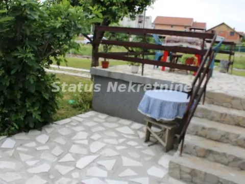 Prodaja, kuća, 242m², Novo naselje, Novi Sad - image 4