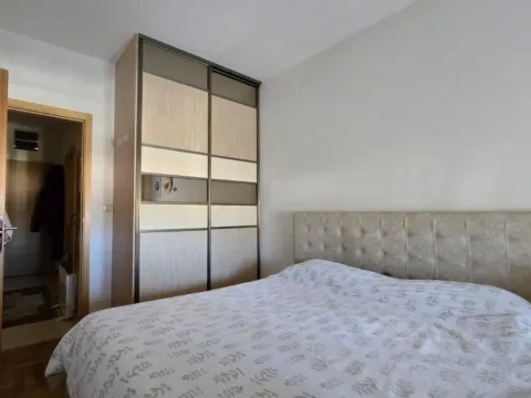 Izdavanje, jednosoban stan, 46m², Blok 6, Podgorica - image 12