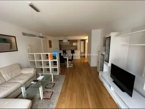 Stan in Novi Beograd Blok 67