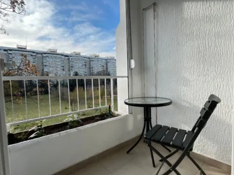 Izdavanje, trosoban stan, 75m², Novi Beograd Blok 30, Novi Beograd Sve Podlokacije - image 3