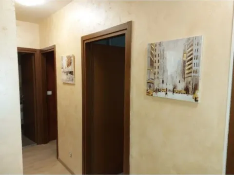 Izdavanje, dvosoban stan, 75m², City Kvart, Podgorica - image 6