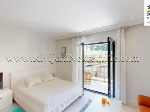 Prodaja, stan, 43m², Luštica Bay, Tivat - image 8