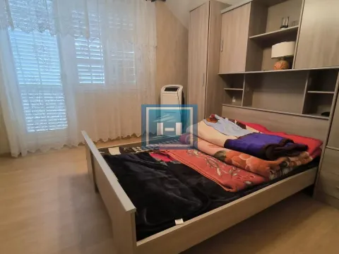 Prodaja, kuća, 171m², Ćuprija, Srbija - image 12