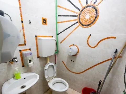 Izdavanje, stan, 150m², Preko Morače, Podgorica - image 11