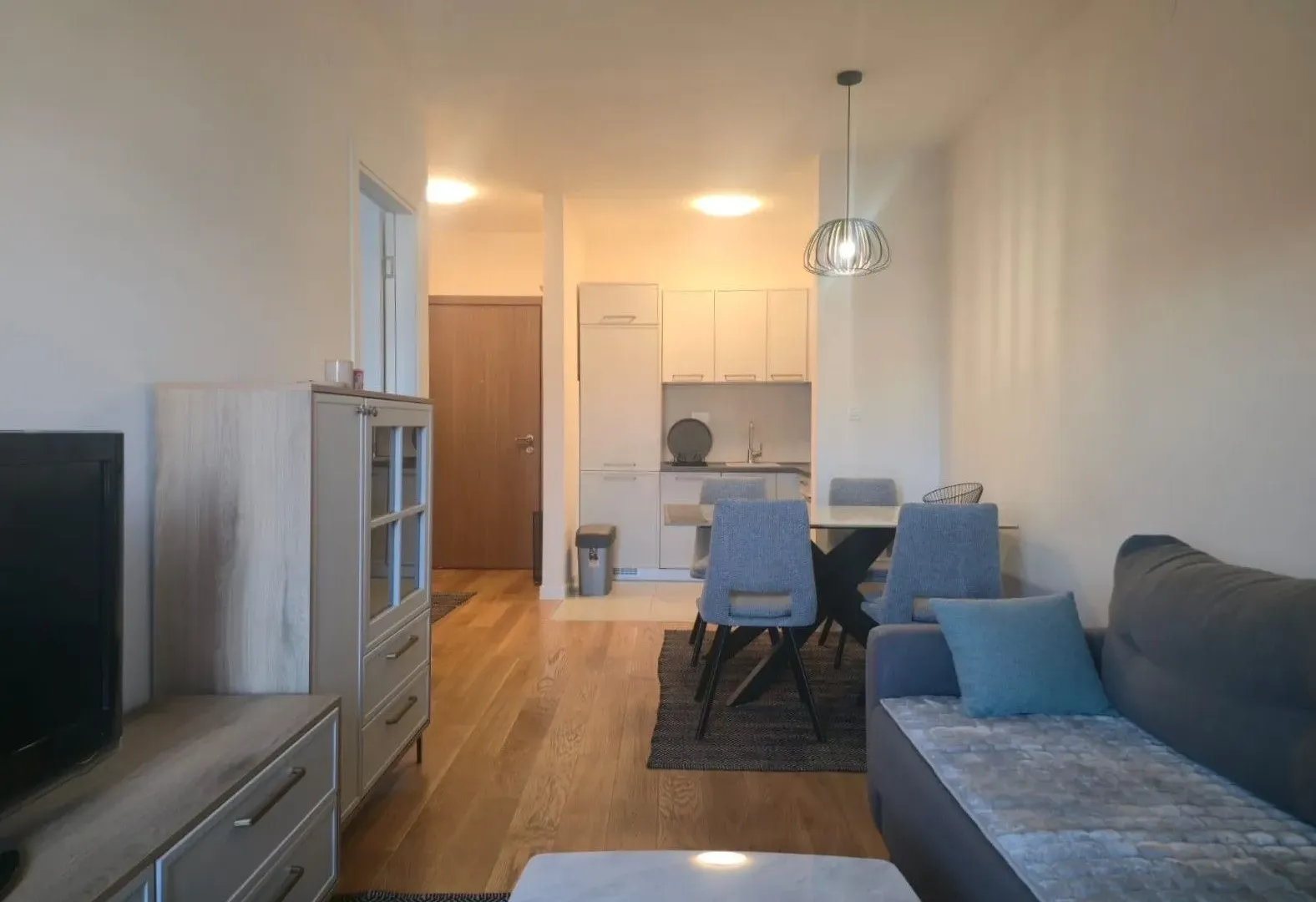 Rent, one bedroom apartment, 40m², Central Point, Podgorica