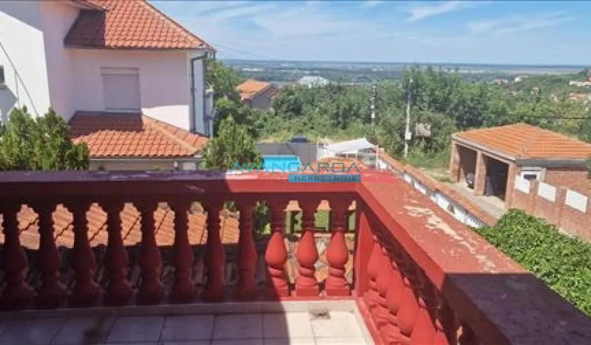 Izdavanje, četvorosoban stan, 210m², Višnjička Banja, Palilula Sve Podlokacije