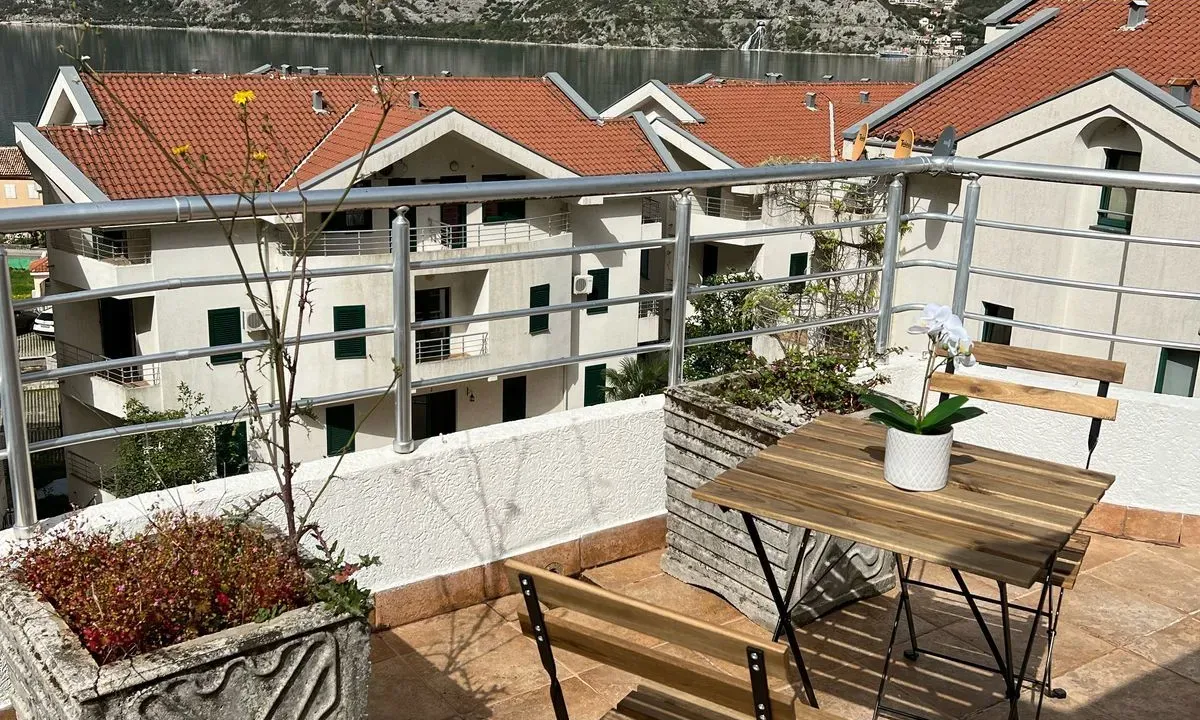 Prodaja, stan, 130m², Kotor, Crna Gora