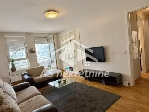 Izdavanje, dvosoban stan, 62m², Novi Beograd Blok 67, Novi Beograd Sve Podlokacije - image 2