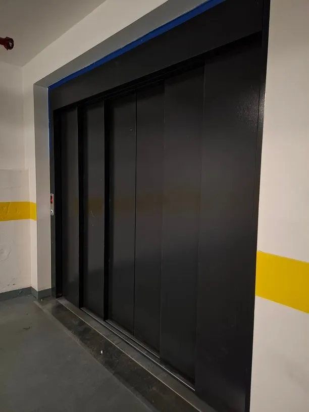 Prodaja, četvorosoban stan, 116m², Vračar Hram, Vračar Sve Podlokacije