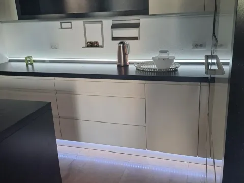 Izdavanje, jednosoban stan, 64m², City Kvart, Podgorica - image 5