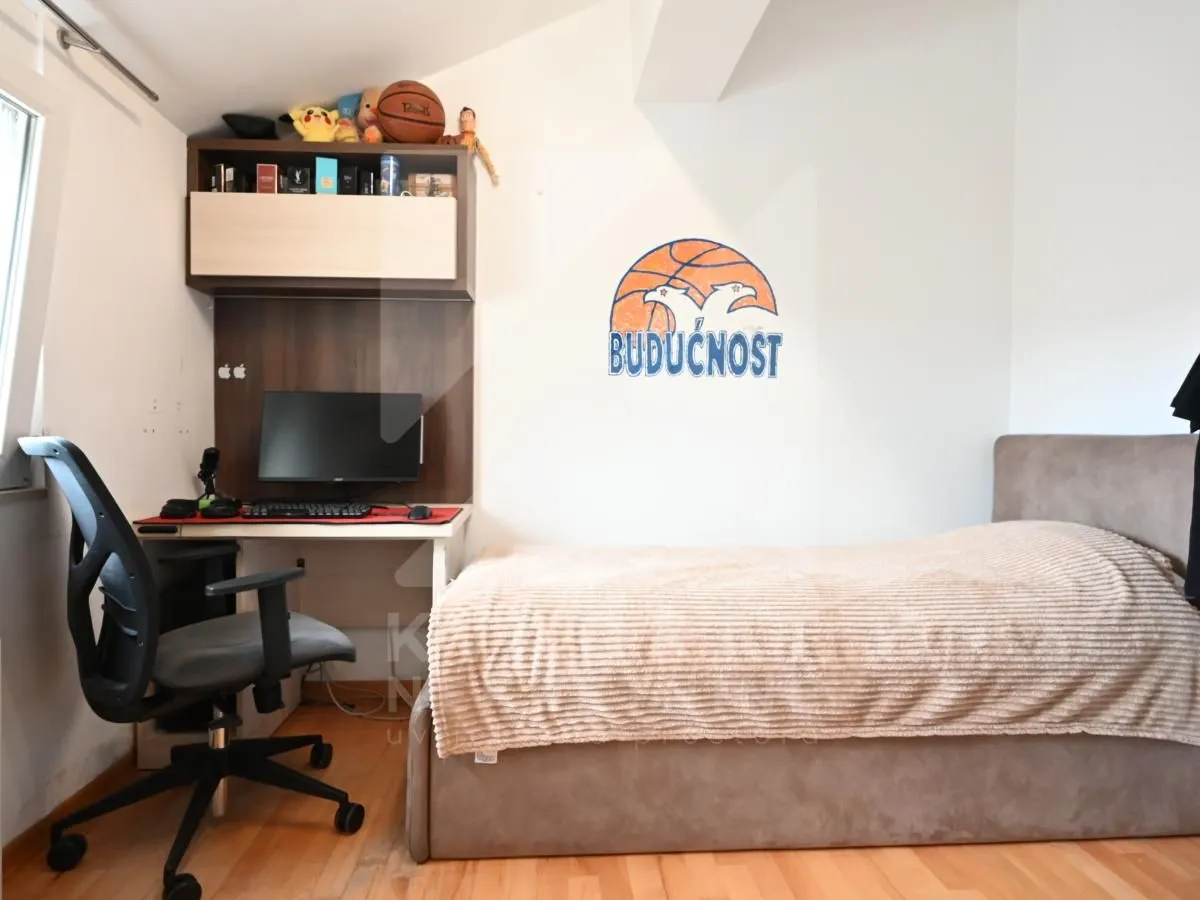 Prodaja, četvorosoban stan, 153m², Zabjelo, Podgorica