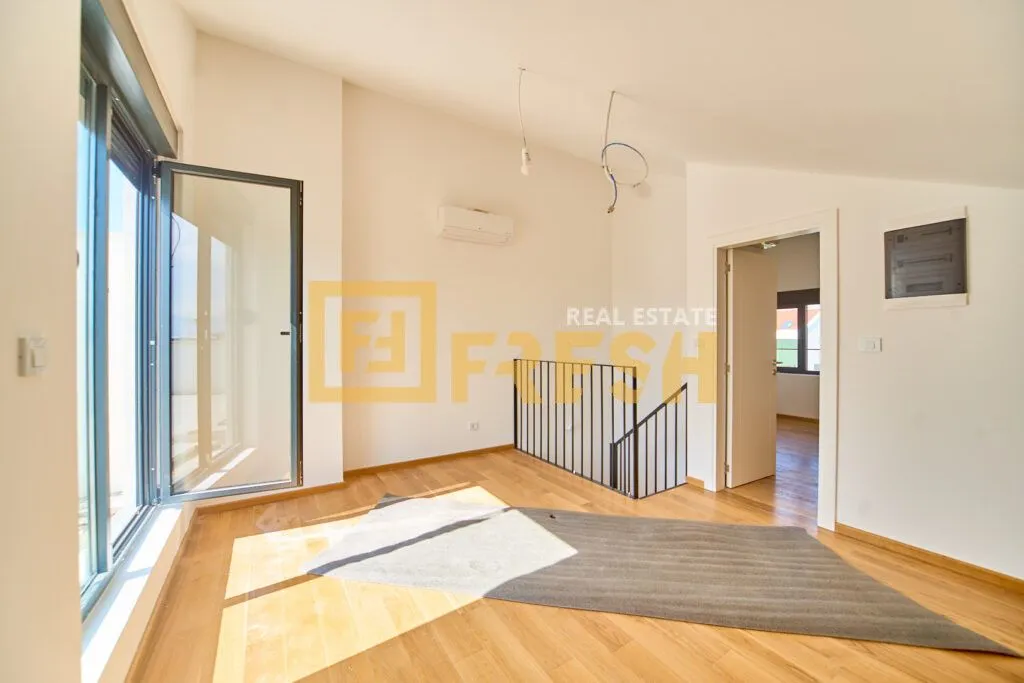 Sale, four bedroom apartment, 176m², Zabjelo, Podgorica