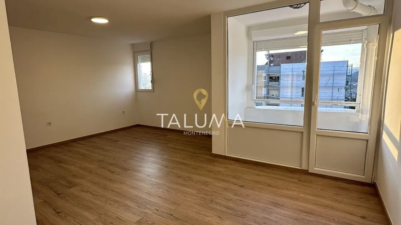 Prodaja, jednosoban stan, 51m², Blok 5, Podgorica