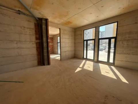 Rent, office space, 85m², Zabjelo, Podgorica - image 1