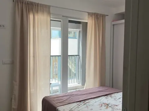 Izdavanje, dvosoban stan, 90m², Kalimanj, Tivat - image 7