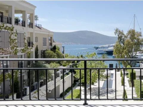 Sale, three bedroom apartment, 247m², Porto Montenegro, Tivat - image 34