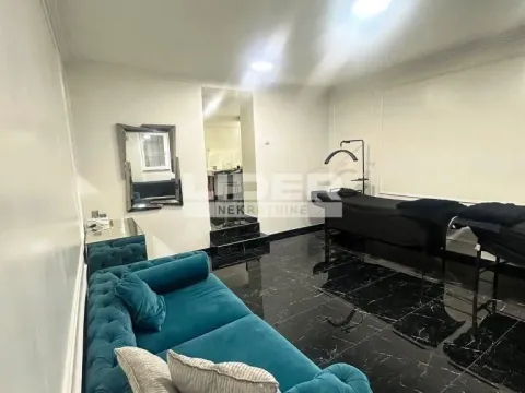 Sale, two bedroom apartment, 50m², Skadarlija, Beograd - image 1