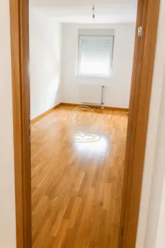 Sale, two bedroom apartment, 68m², Medijana, Niš - image 6